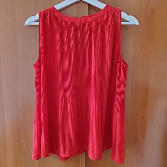 Loft Red Pleated Blouse Size SP - Picture 1 of 3